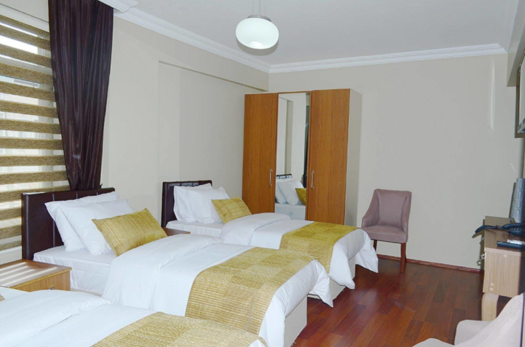 Ramparts Hotel Istanbul Exterior foto
